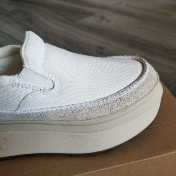 UGG Marin Slip-on Sneakers - Picture 4 of 9